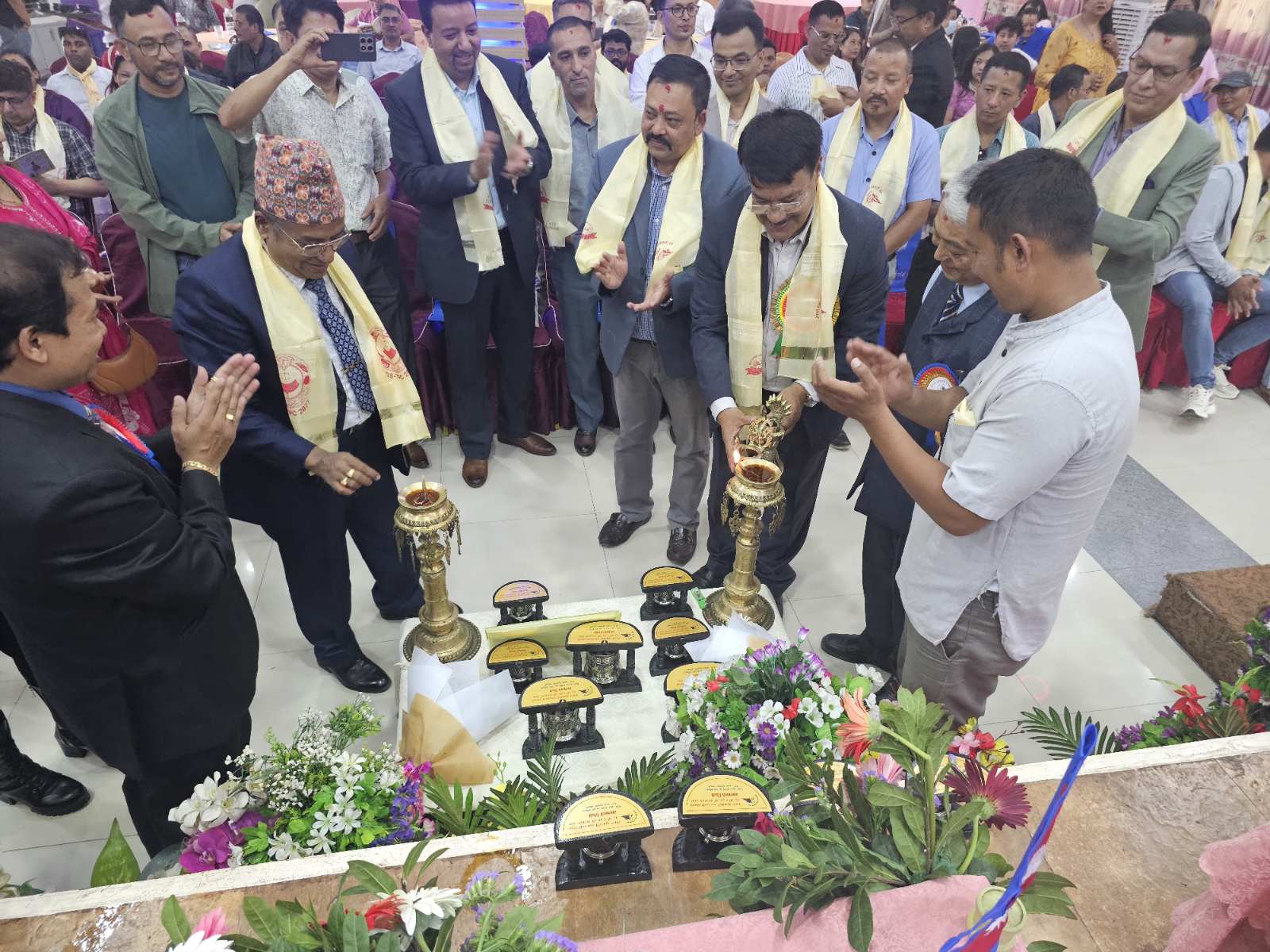 नेपाल सुनचाँदी व्यवसायी संघ (केन्द्रीय कार्यालय) को ३३औं र ३४औं बार्षिक साधारण सभा तथा बिशेष छलफल सहितको मनोरञ्जनात्मक बनभोज कार्यक्रम सम्पन्न